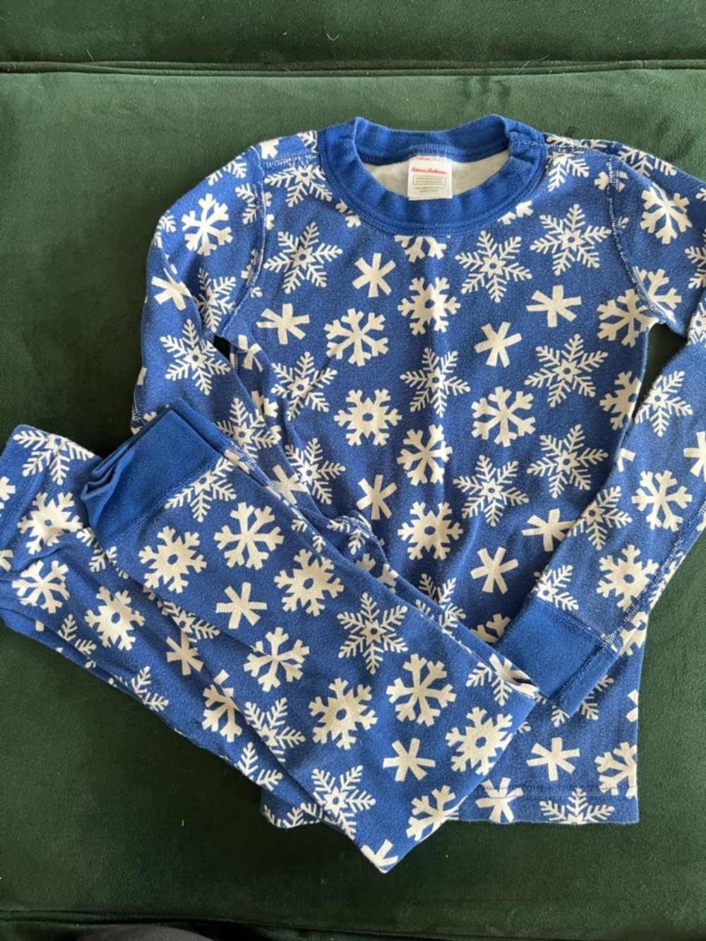 Hanna Andersson Blue and White Snowflake Pajama Set